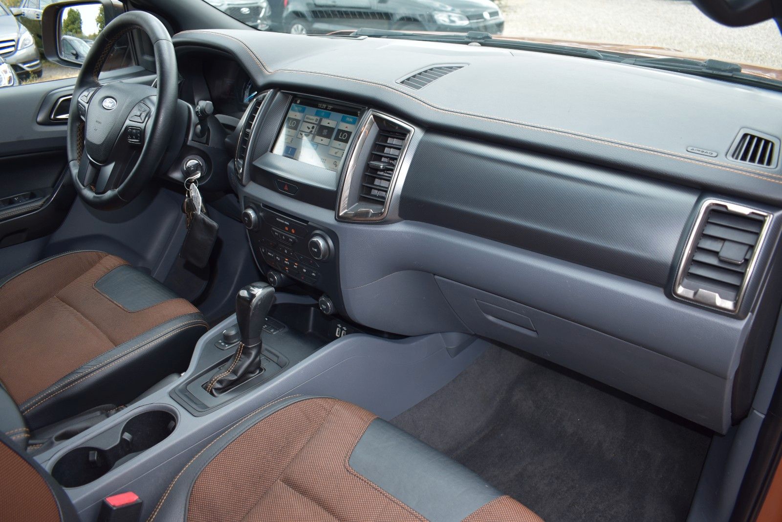 Fahrzeugabbildung Ford Ranger Wildtrak Doppelkabine 4x4 Automatik