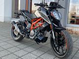 KTM 125 DUKE incl.kurzer Kennzeichenträger - KTM Motorräder in Leipzig