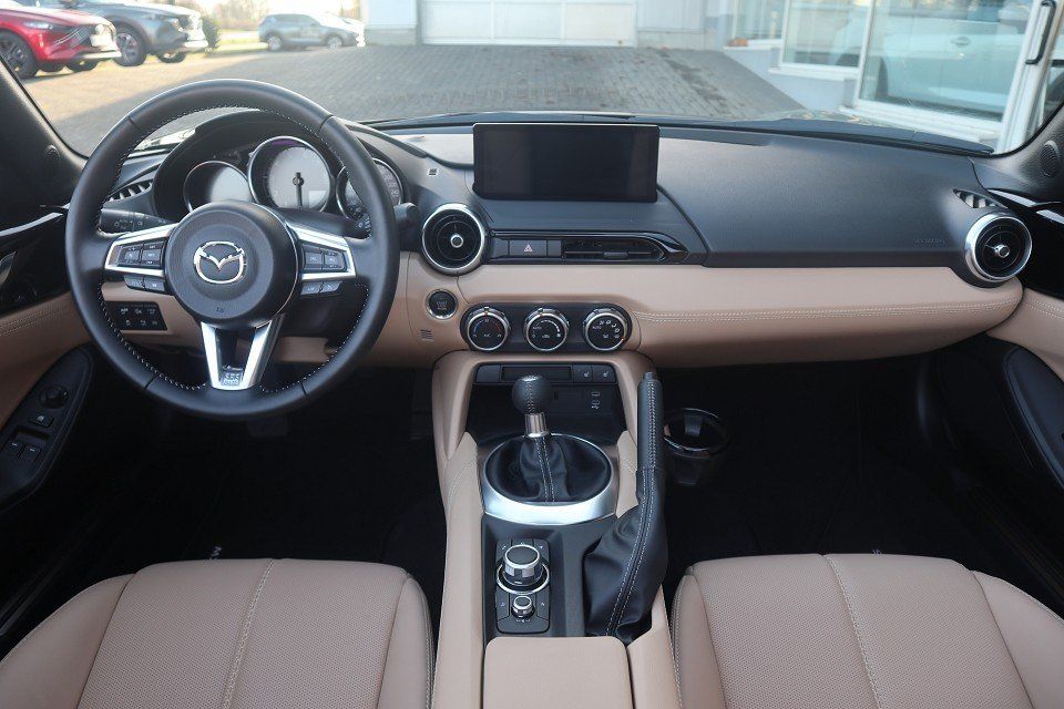 Fahrzeugabbildung Mazda MX-5 Kazari G-184 LEDER NAVI RFK MATRIX BOSE SHZ