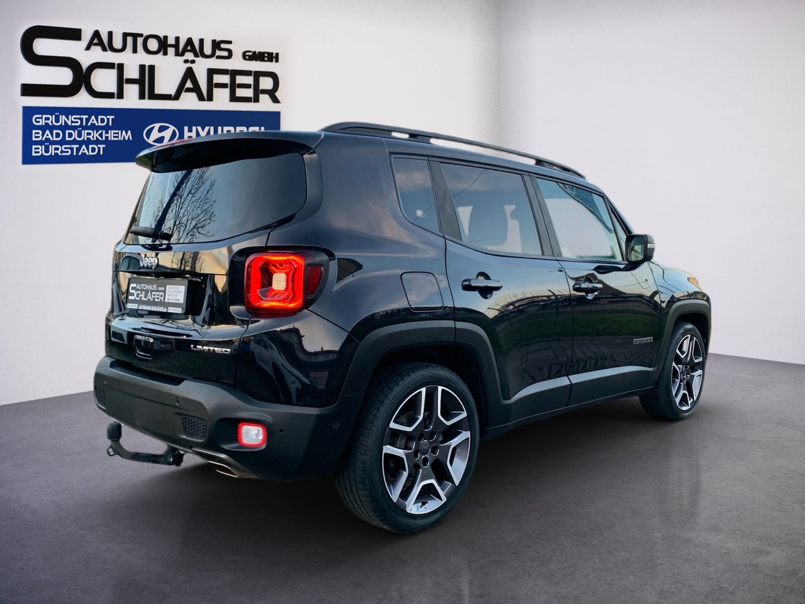 Fahrzeugabbildung Jeep Renegade 1.3 T-GDI Automatik Limited Navi AHK 1H