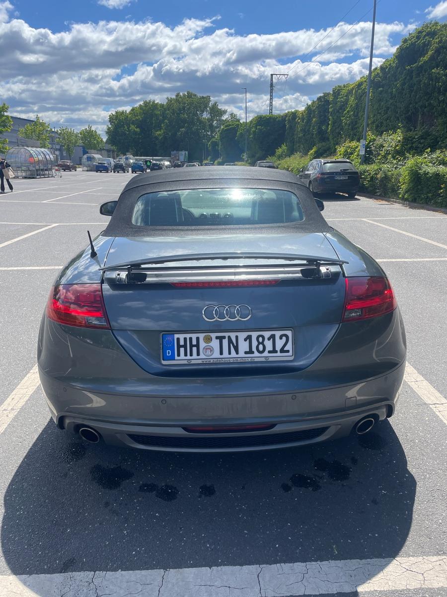 Audi TT Roadster 2.0 TFSI S tronic -