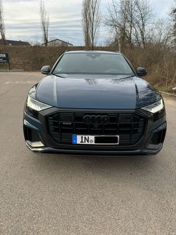 Audi Q8 50 TDI Quattro 3xS line Sport comp...