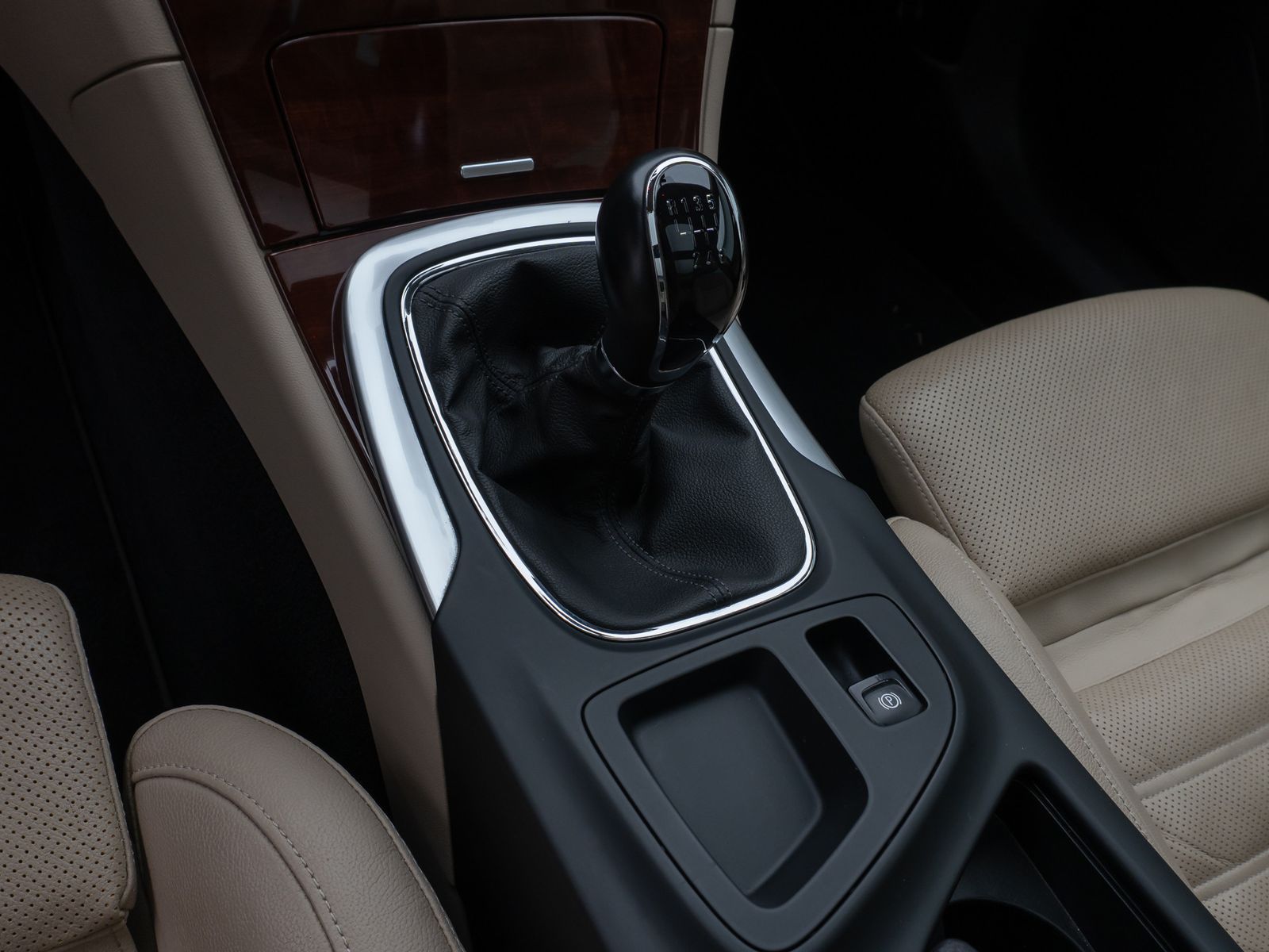 Fahrzeugabbildung Opel Insignia A Sports Innovation Panorama Kamera AHK