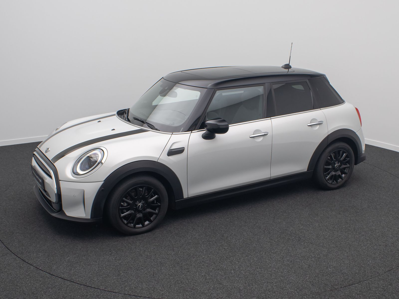 Fahrzeugabbildung MINI COOPER Panorama Kamera HUD H/K DAB Komfort Voll