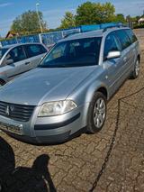 Volkswagen VW PASSAT mit Resttüv - Volkswagen Passat aus 2003: Kombi