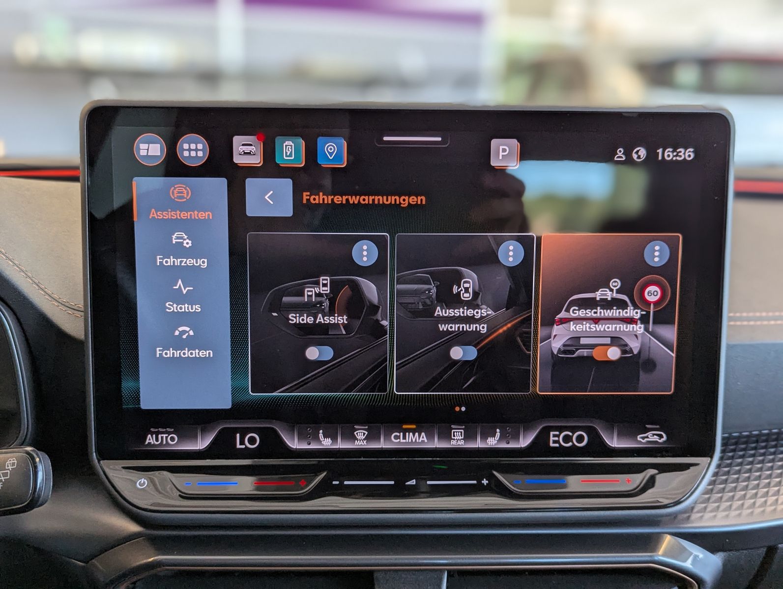 Fahrzeugabbildung CUPRA Leon 1.5 e-Hybrid Matrix Edge-Intelligent-Paket