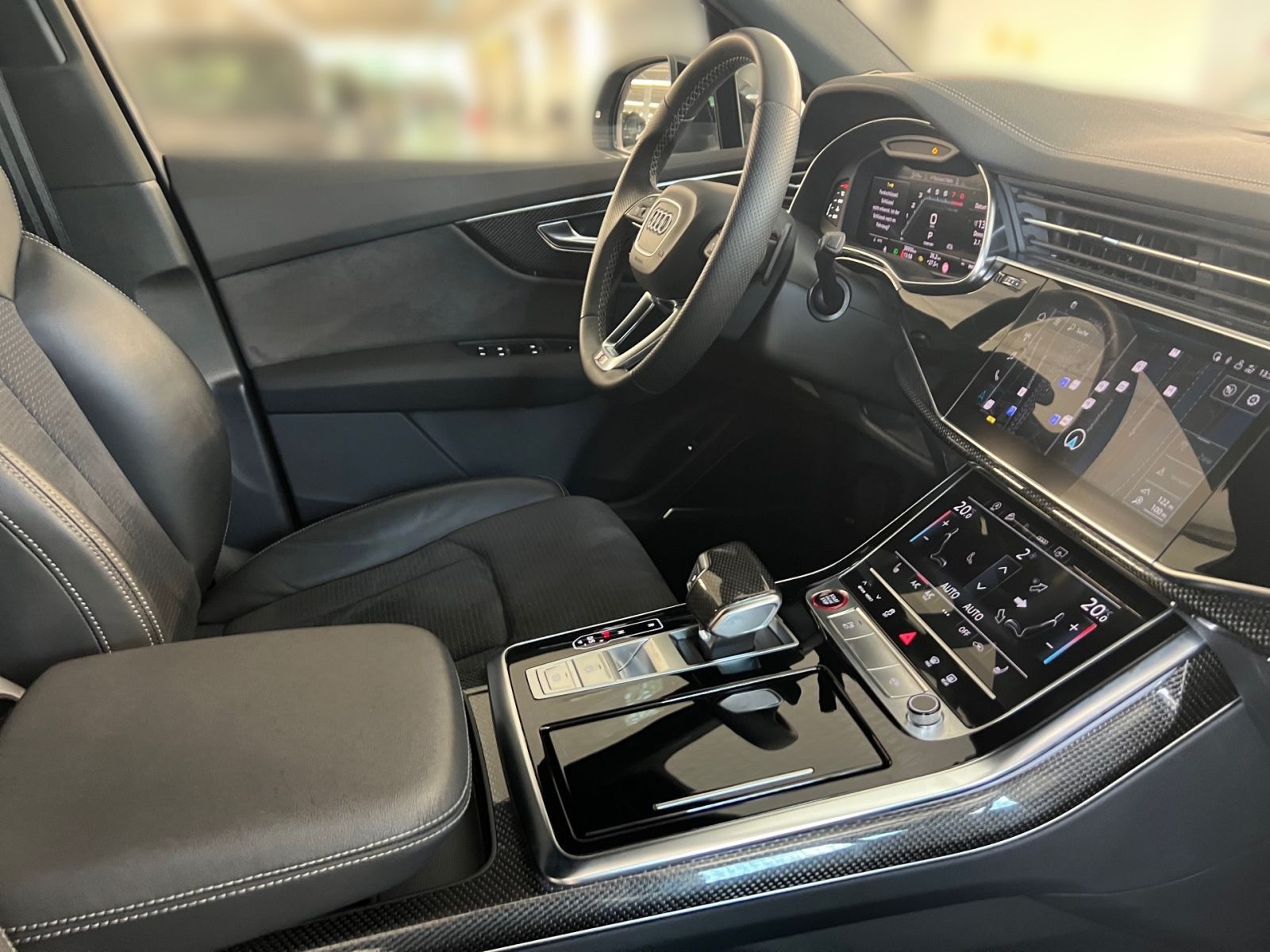 Audi SQ7 - Bild 12