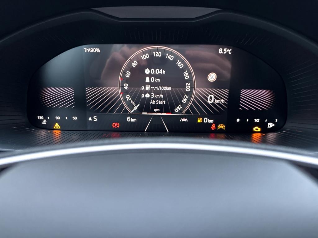 Skoda Scala 1.0 TSI SELECTION LED Apple CarPlay Alu