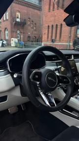 Jaguar F-Pace P550 SVR AWD SVR - Jaguar F-Pace: Svr