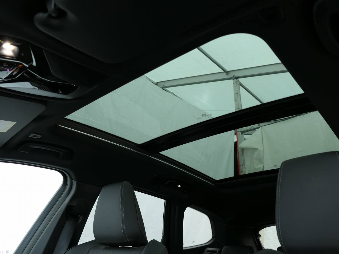 Fahrzeugabbildung BMW X1 20 i sDrive M Sport Leder Pano HuD h/k Memory
