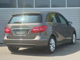 Mercedes-Benz B180 CDI 2.Hand/Automatik/SHZ/MFL/Garantie - Mercedes-Benz B-Klasse: Automatik