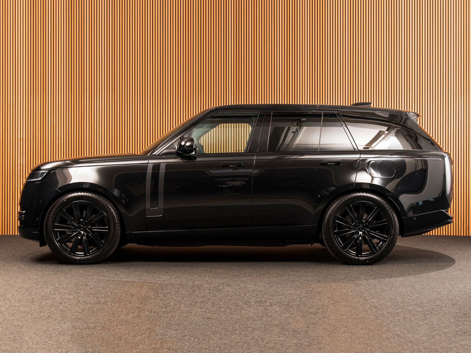 Land Rover Range Rover P460e HSE-MASSAGE-PANO-22"-TOWB imagem 2