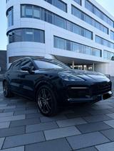 Porsche Cayenne S / Chrono Paket / Head Up... - Porsche Cayenne in Kassel