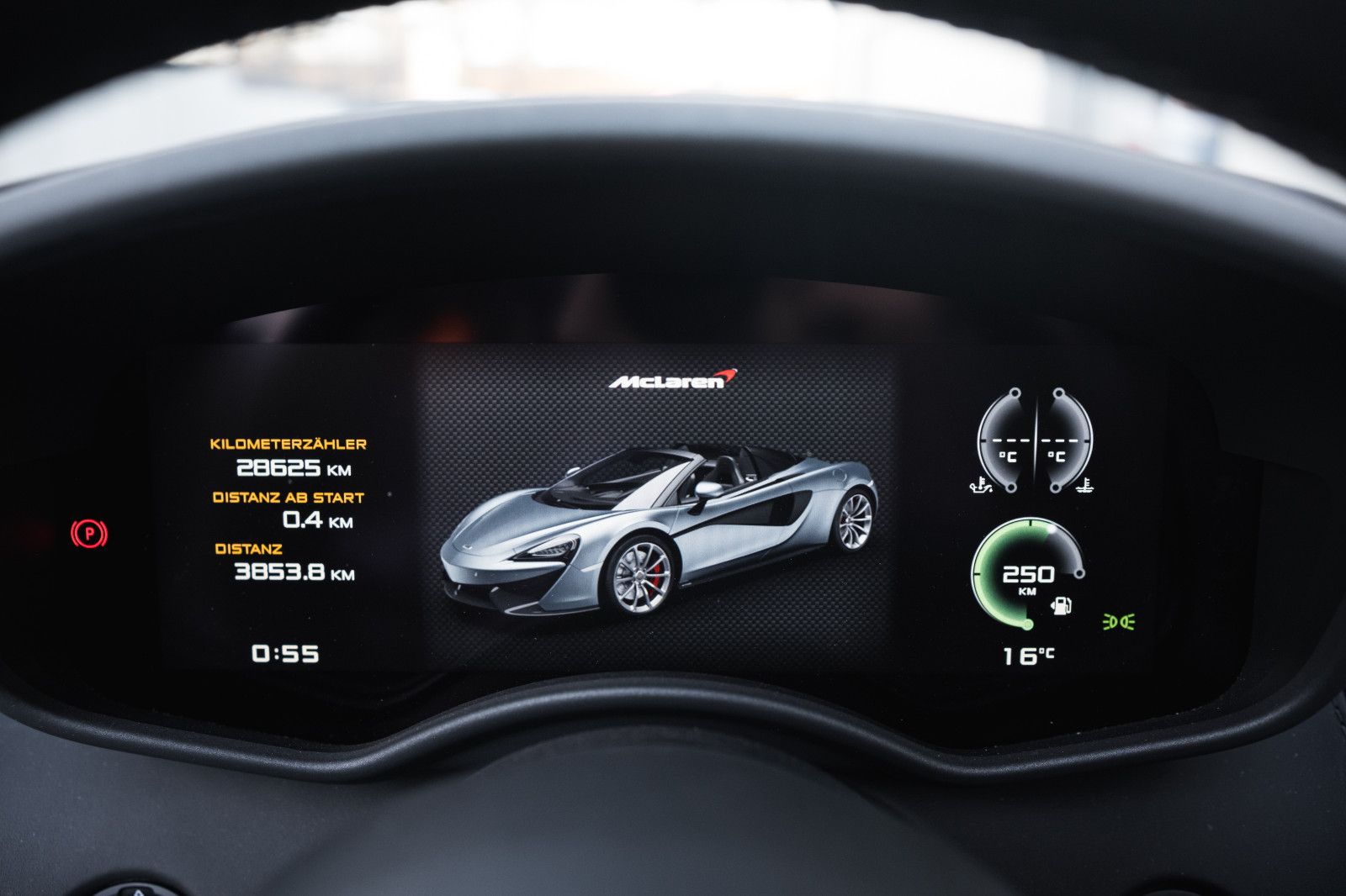 Fahrzeugabbildung McLaren 570S Spider, Lift-el. Sitze-Kamera-B&W