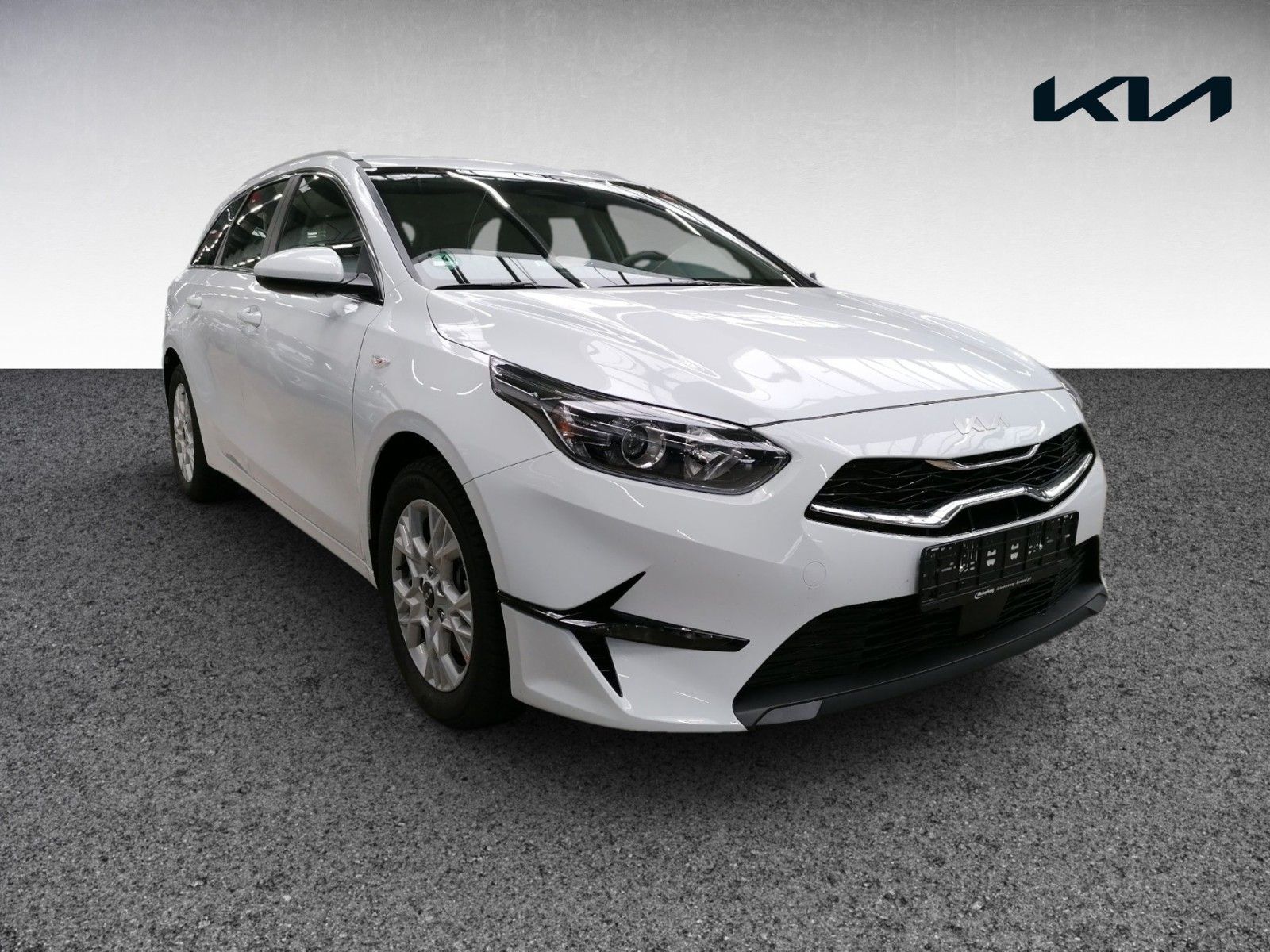 Fahrzeugabbildung Kia CEED_SW 1.5T 140 DCT7 VIS KOMF+ (NAV)