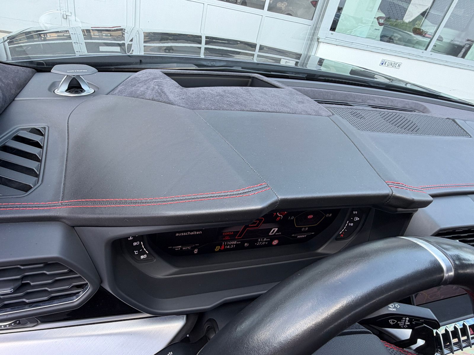 Fahrzeugabbildung Lamborghini Urus/PANO/23ZOLL/B&O-3D/360KAM/HEAD-UP