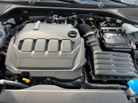 Skoda Octavia Combi 2.0 TDI DSG Selection AHK 5J GAR bei Autohaus Landmann & Maier OHG