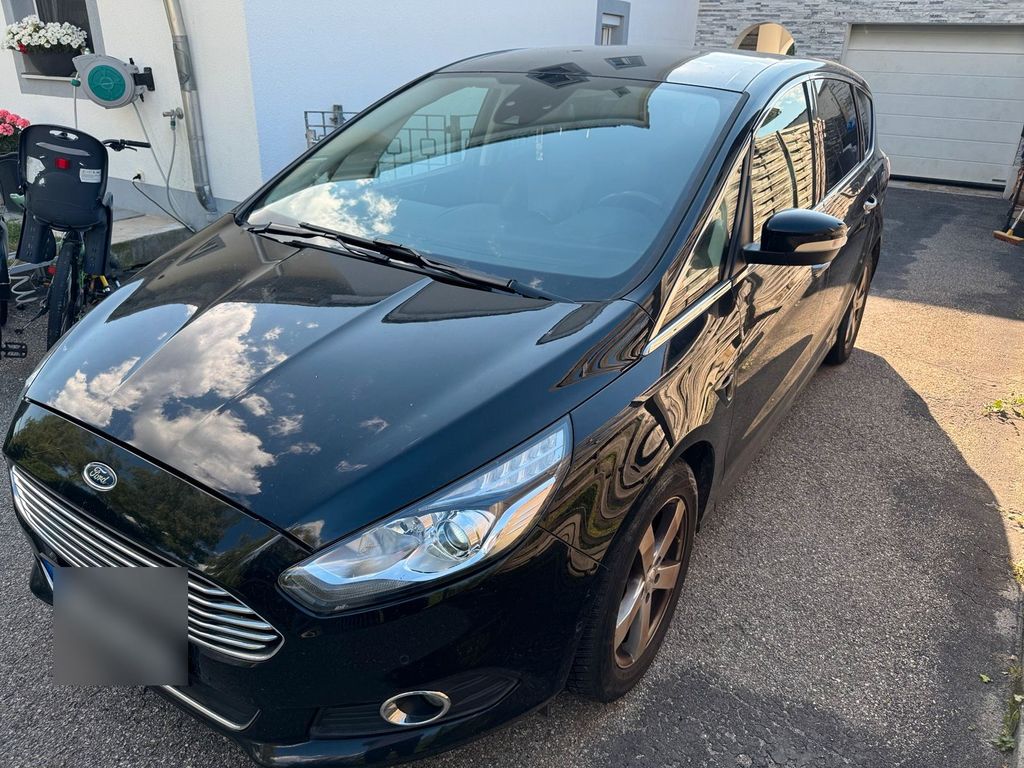 Image of Ford S-Max