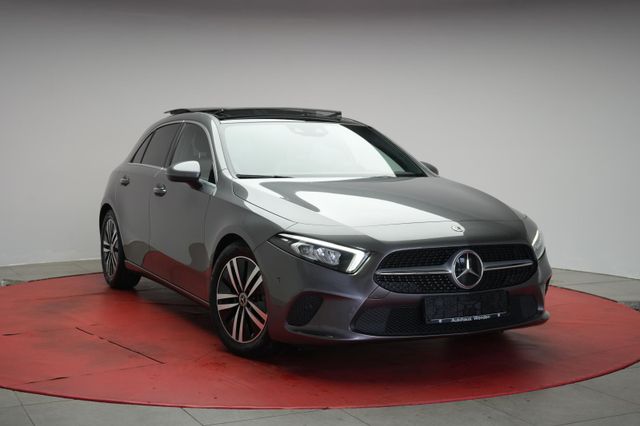 Mercedes-Benz A 220 d 8G-DCT Progressive Navi/Distronic/Kamera