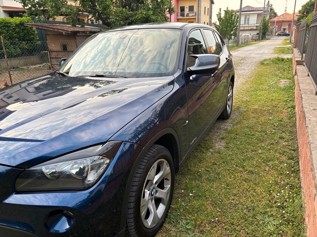 BMW X1 - 1