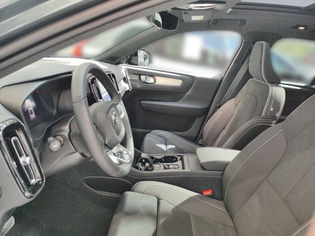 VOLVO XC 40 (Bild 11 von Array)