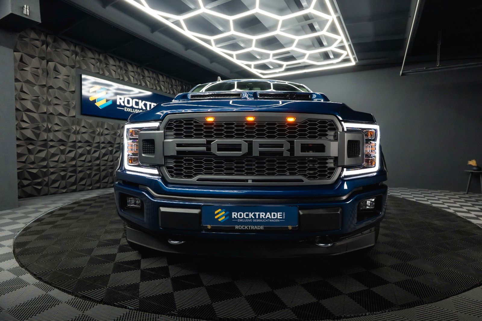 Fahrzeugabbildung Ford F150 V6 4x4 Offroad SuperCrew RAPTOR HardTop 19%