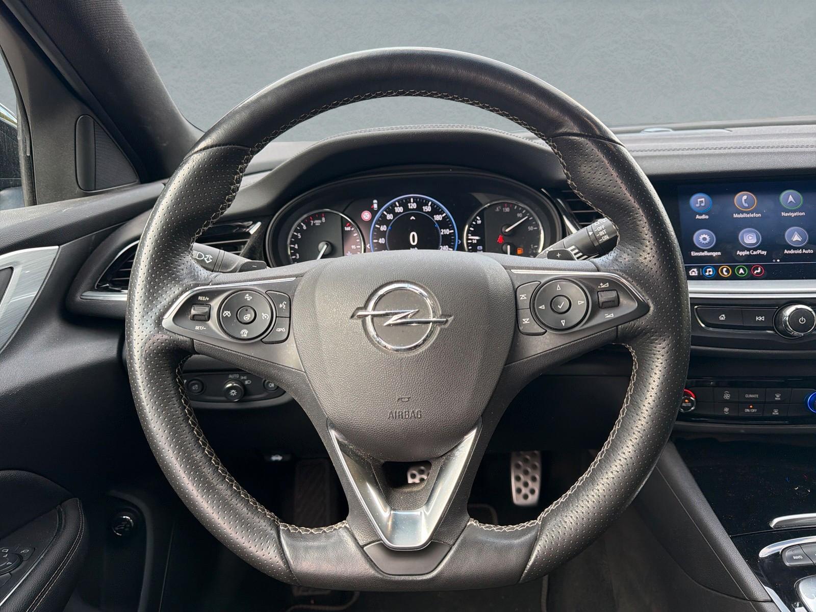 Opel Insignia B Sports Tourer GSi 4x4 NAVI/ILUX/ALCAN