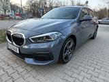 BMW 118i - Service inklusive 5 Jahre/100.000 km - BMW: mit Navigationssystem, 5.0