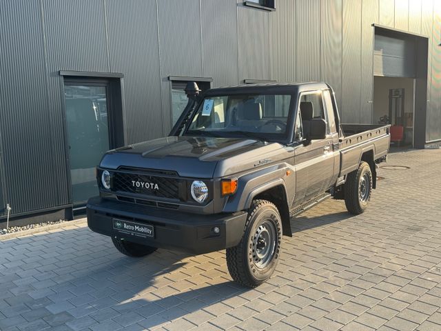 Toyota Land Cruiser GRJ79 SC Sperren Schnorchel AHK