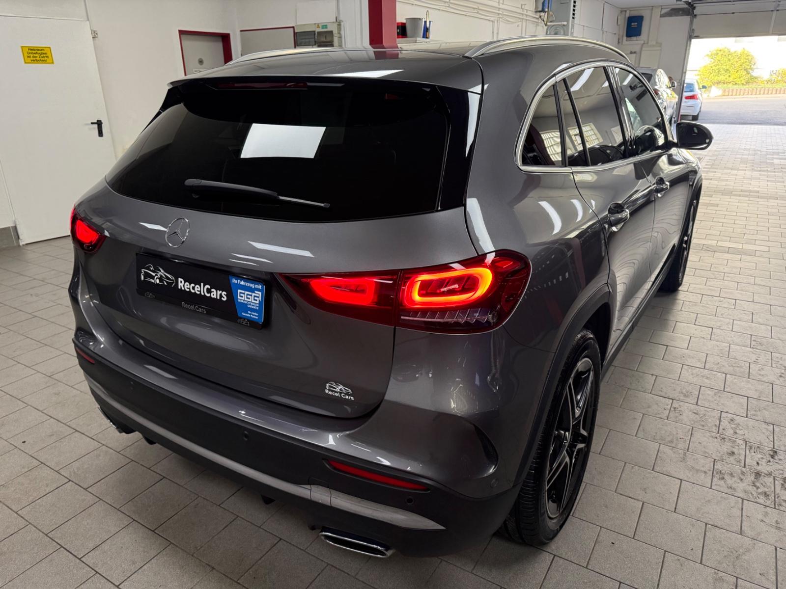 Mercedes-Benz GLA 220 d*AMG-LINE*AHK*MBUX*19 ZOLL*PARK-ASSIST*