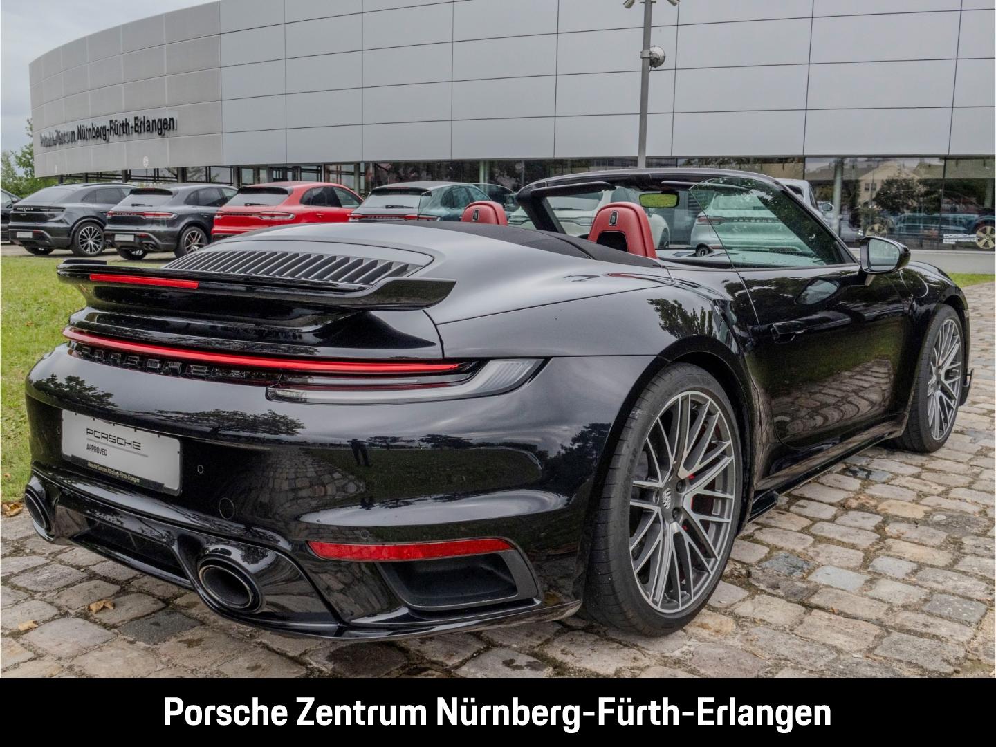 Porsche 992 911 Turbo Cabriolet LED-Matrix Sportabgasanl