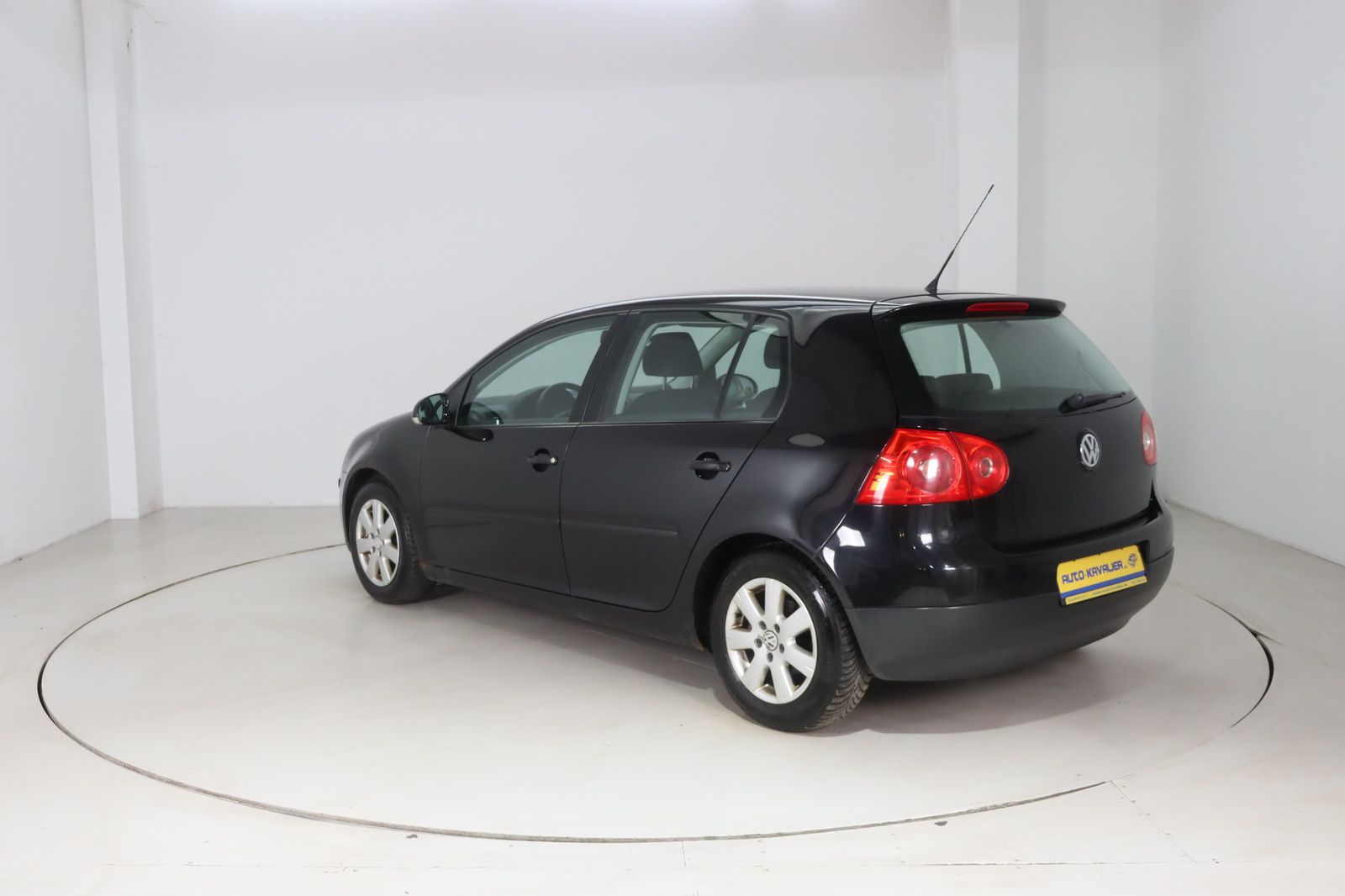 Fahrzeugabbildung Volkswagen Golf V 2.0 TDI DPF Sportline * AAC * Sitzhzg *