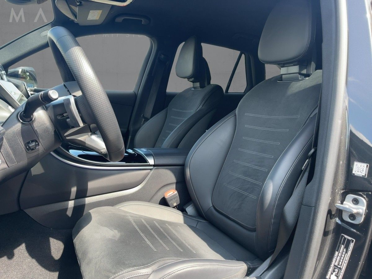 Fahrzeugabbildung Mercedes-Benz GLC 450 d 4M AMG/Night/360°/Digital-Light/AHK