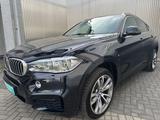BMW X6 3.0 d x Drive M-Paket 1.Hand Top Fahrzeug - BMW X6 in Krefeld