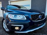 Volvo XC70 Momentum AWD*STAND-HEIZ*LEDER*MEMORY*UVM* - Volvo XC70 Gebrauchtwagen