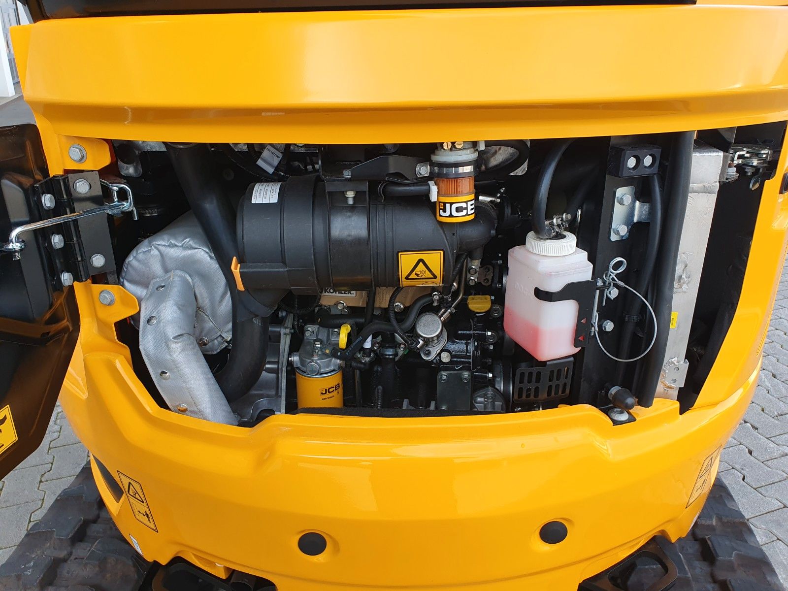 Fahrzeugabbildung JCB 26C-1 Pro Cab / Neufahrzeug / Planierschild