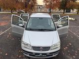Fiat Idea 1.4 BlackEnergy - graue Fiat Idea