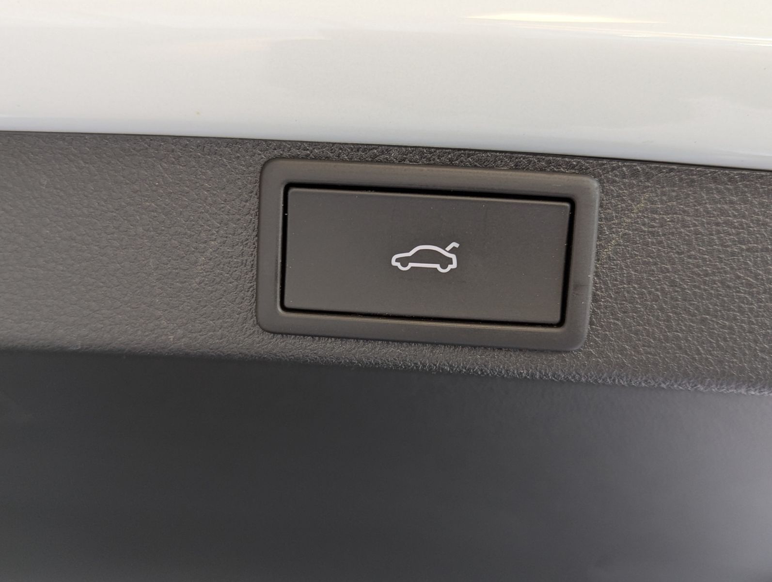 SKODA Octavia 1.5 TSI Sportline Pano Martix AHK 5J Gar - Image 19