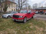 Ford F 150 - rote Ford F 150