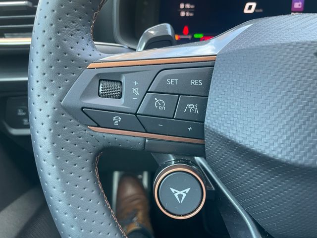 Leon Sportstourer VZ e-Hybrid *Navi/AHK/SHZ*