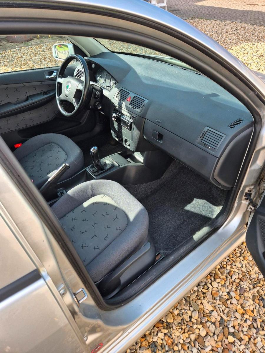 Skoda Fabia 2004 — photo 10