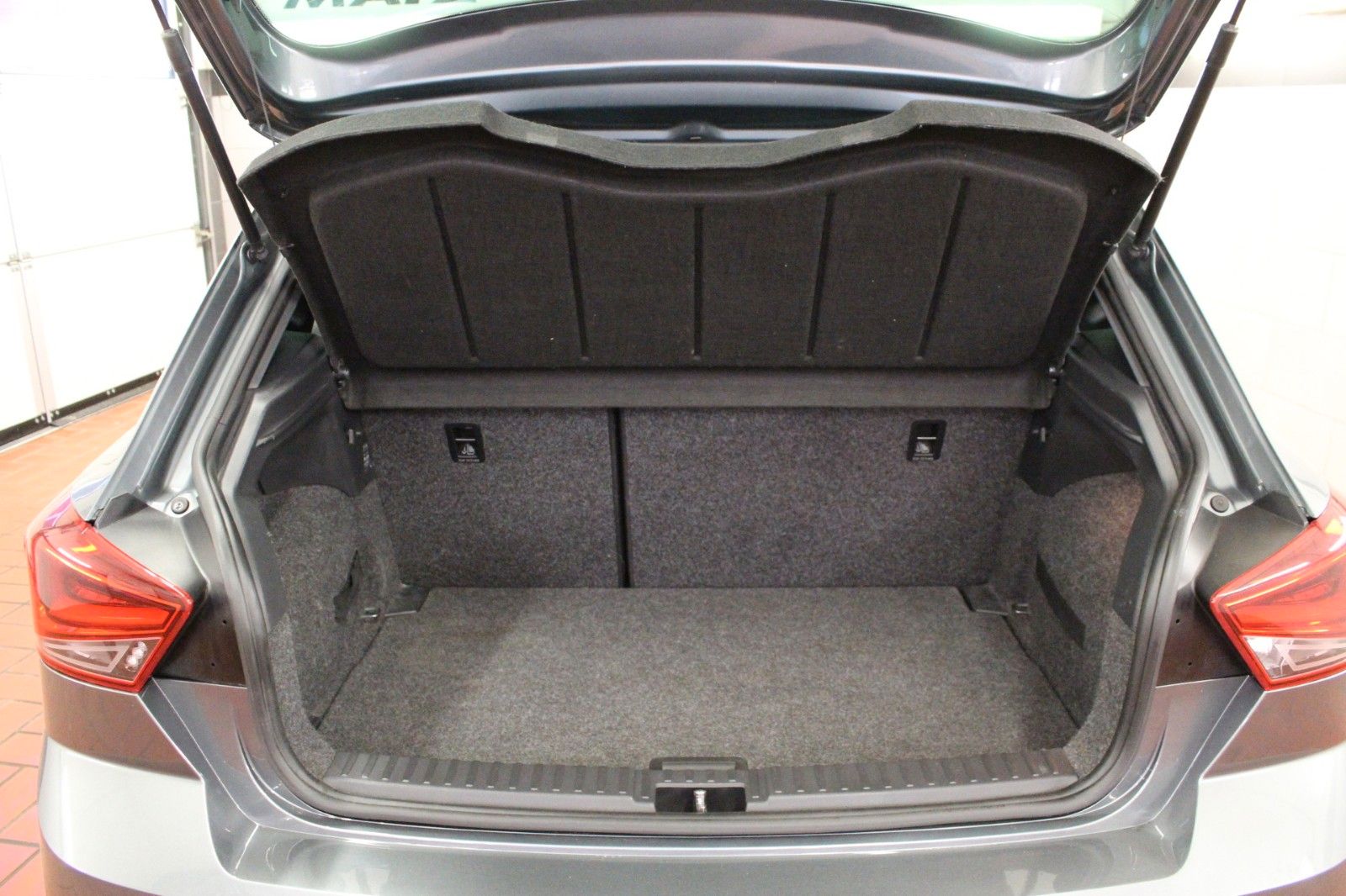 Fahrzeugabbildung SEAT Ibiza 1.0 TSI Excelence *Winter & Sicht Paket