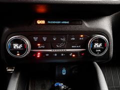 FORD Focus Turnier 1.0 ST-Line X*LED*Navi*DAB*AHK*SHZ