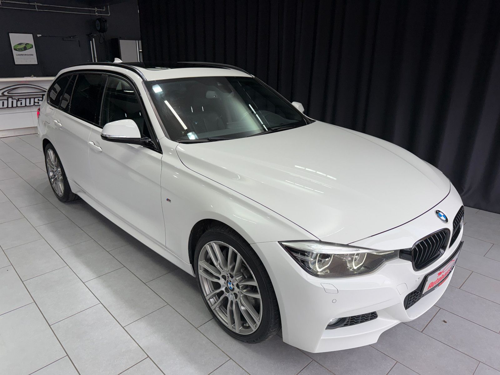 Fahrzeugabbildung BMW 340i Touring xDrive M Sport |H/K|HuD|AHK|PANO