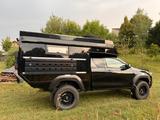 Toyota Hilux Extra Cab Expeditionsmobil - Toyota Hilux: Extra Cab