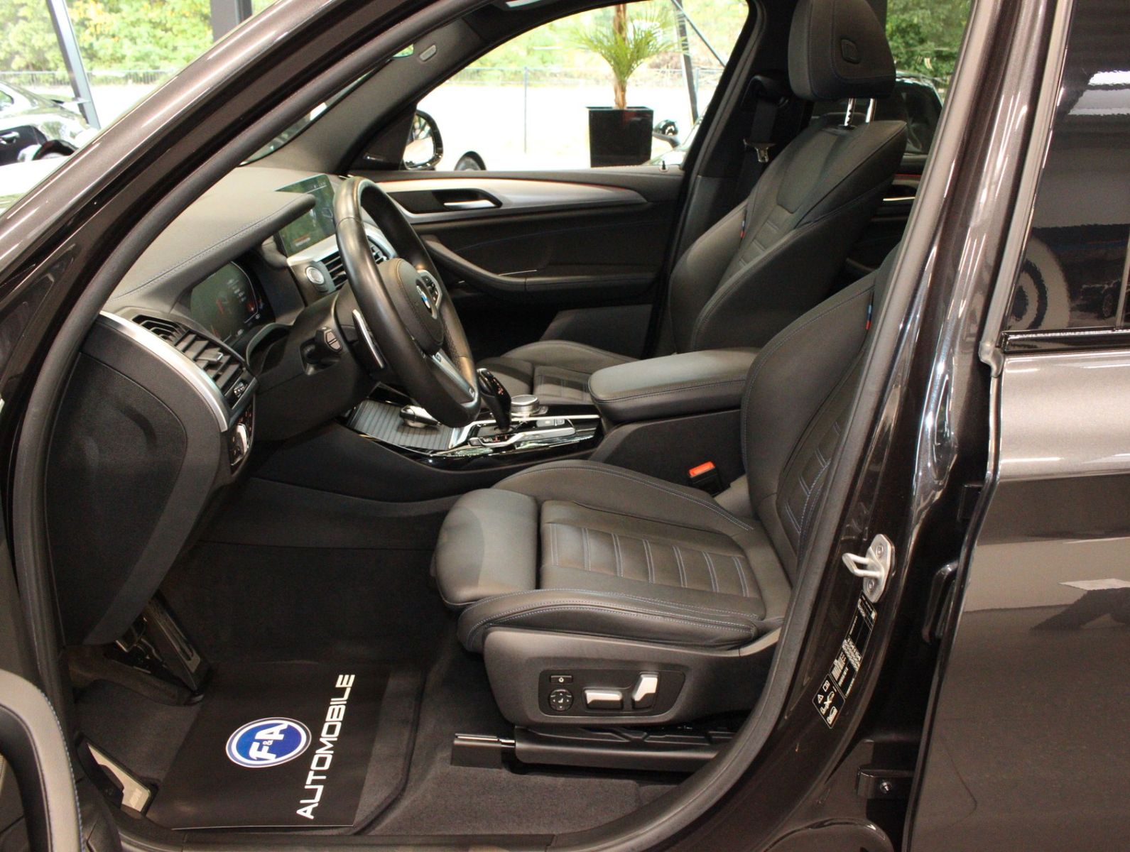 Fahrzeugabbildung BMW X3 M40d xDrive Standhzg.*Pano*LED*el. AHK*VOLL