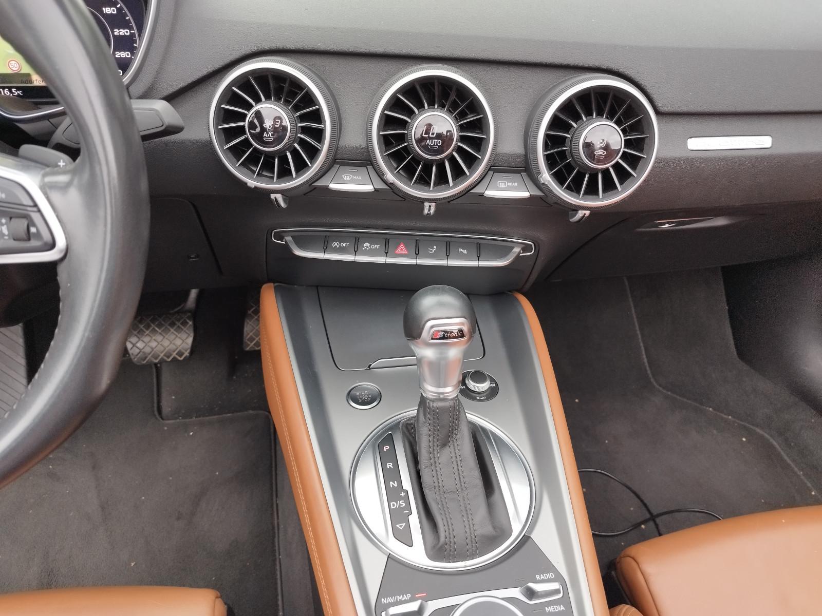 Audi TT Roadster 2.0 TDI quattro
