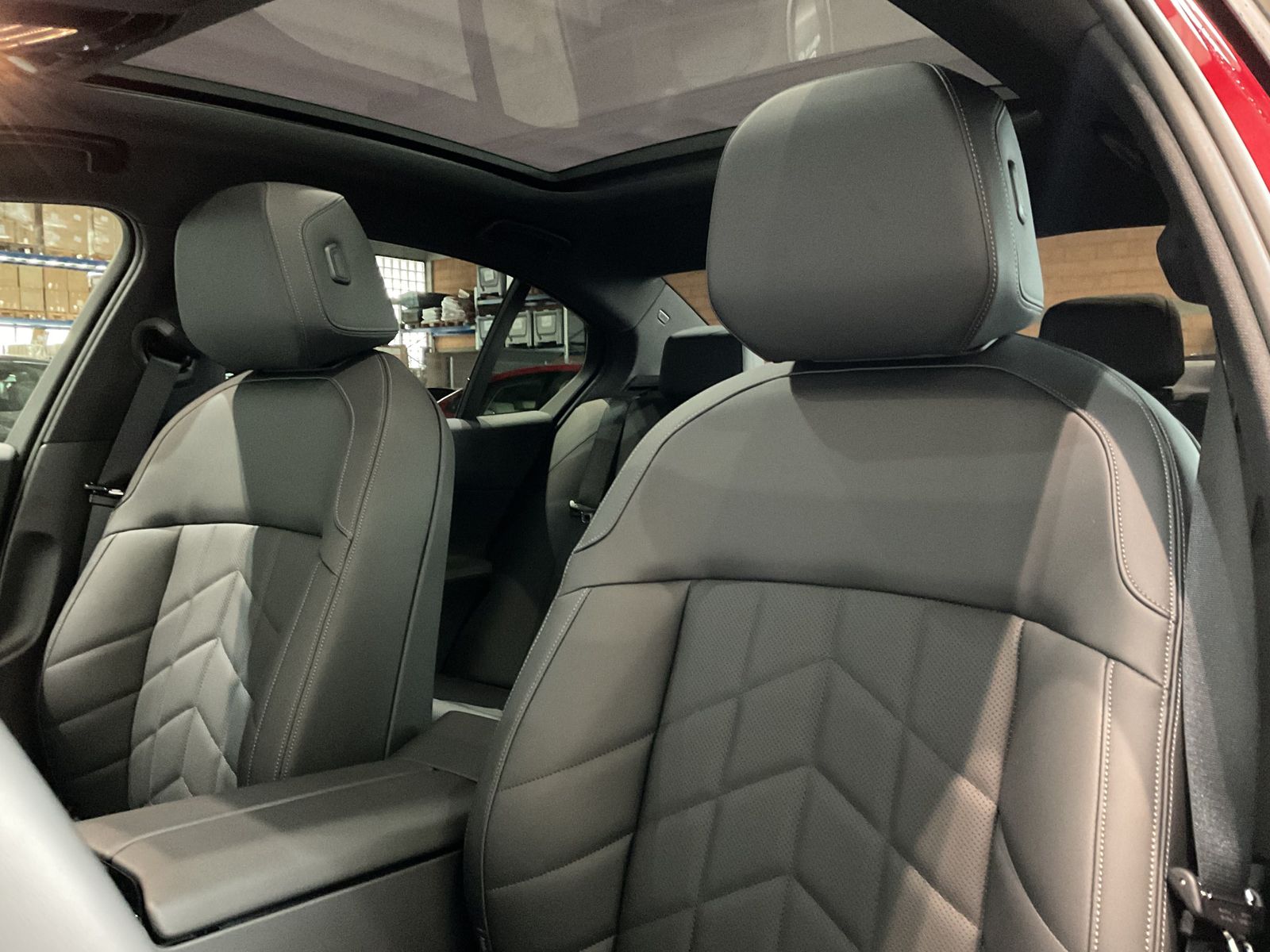 Fahrzeugabbildung BMW 530e xDrive M Sportpaket, Panorama Glasdach, akt