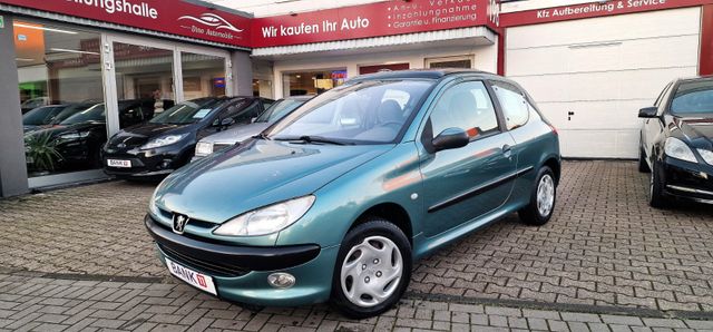 Peugeot 206 1.4 Automatik Panorama Klimaautomati TÜV NEU