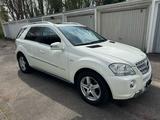 Mercedes-Benz ML 300 CDI 4MATIC AMG Editio... - Mercedes-Benz ML 300 Gebrauchtwagen